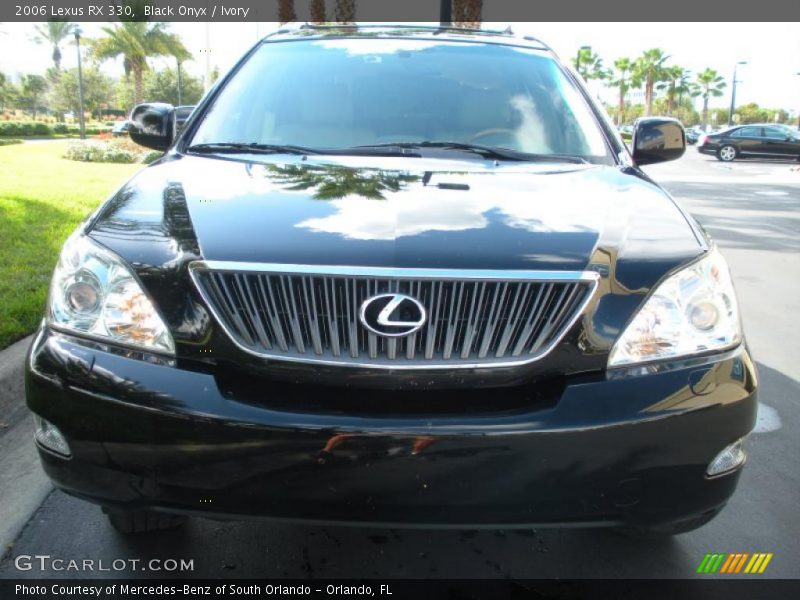 Black Onyx / Ivory 2006 Lexus RX 330