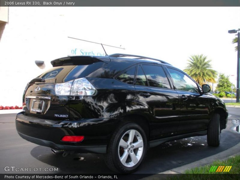Black Onyx / Ivory 2006 Lexus RX 330