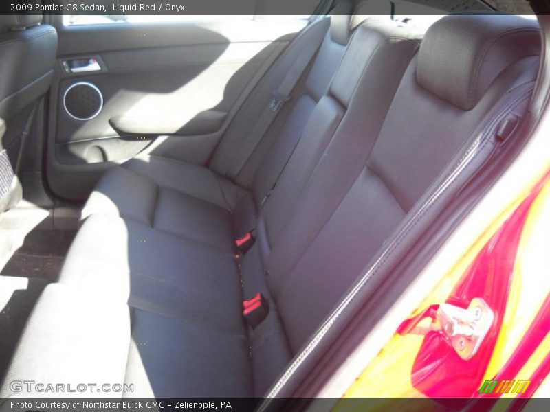Liquid Red / Onyx 2009 Pontiac G8 Sedan