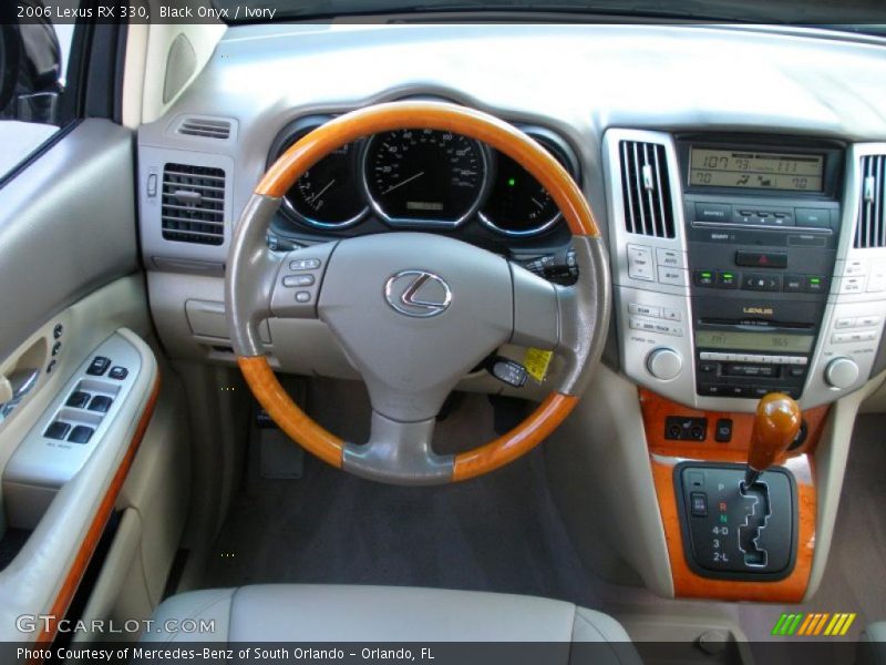 Controls of 2006 RX 330