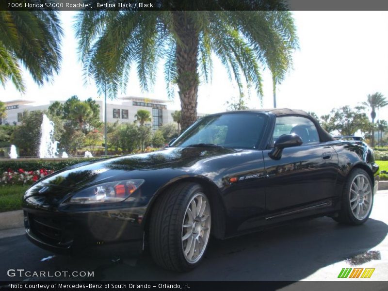 Front 3/4 View of 2006 S2000 Roadster