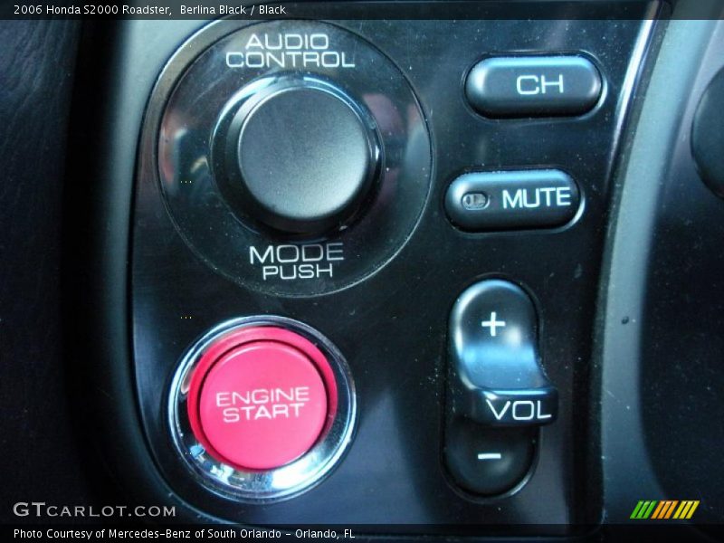 Controls of 2006 S2000 Roadster