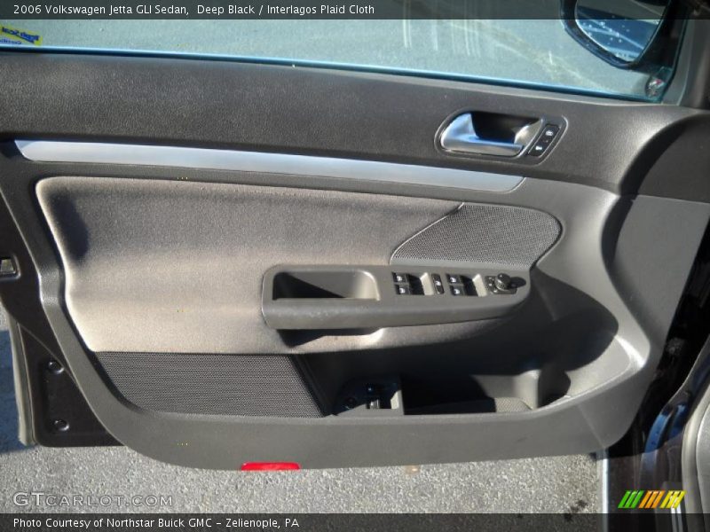Deep Black / Interlagos Plaid Cloth 2006 Volkswagen Jetta GLI Sedan