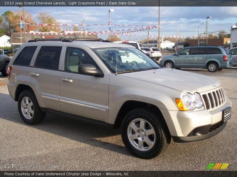 Light Graystone Pearl / Dark Slate Gray 2010 Jeep Grand Cherokee Laredo