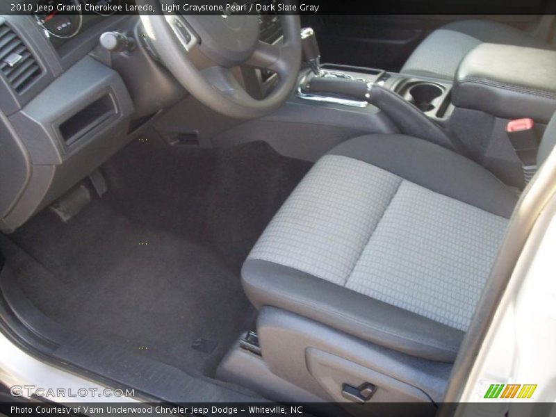 Light Graystone Pearl / Dark Slate Gray 2010 Jeep Grand Cherokee Laredo