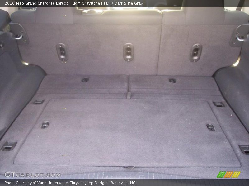 Light Graystone Pearl / Dark Slate Gray 2010 Jeep Grand Cherokee Laredo