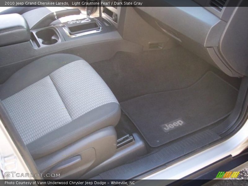 Light Graystone Pearl / Dark Slate Gray 2010 Jeep Grand Cherokee Laredo