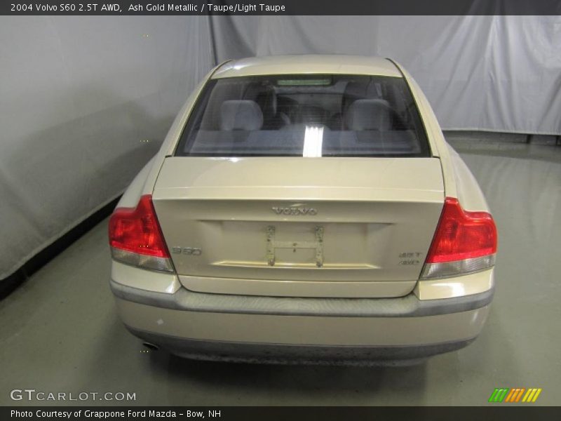 Ash Gold Metallic / Taupe/Light Taupe 2004 Volvo S60 2.5T AWD