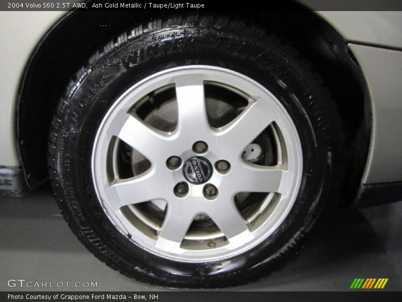 Ash Gold Metallic / Taupe/Light Taupe 2004 Volvo S60 2.5T AWD