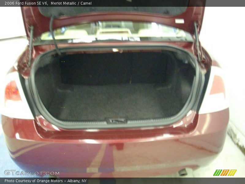 Merlot Metallic / Camel 2006 Ford Fusion SE V6