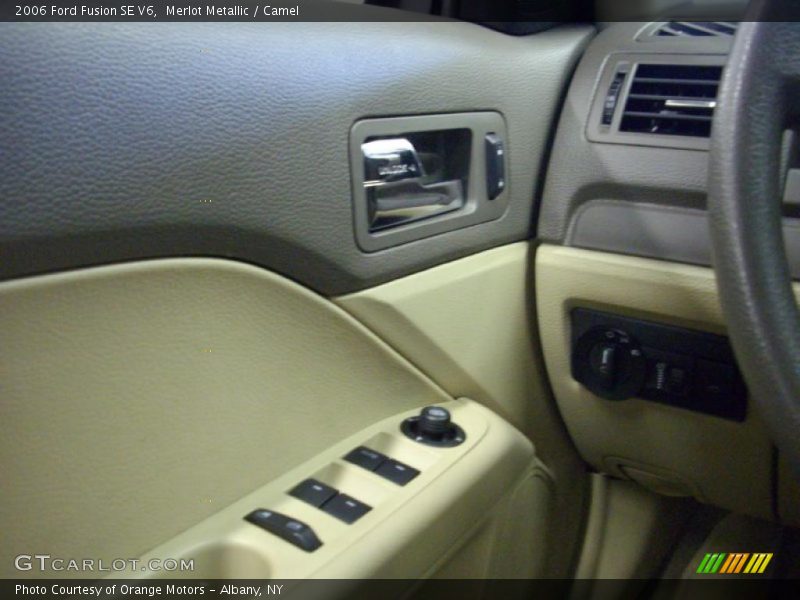 Merlot Metallic / Camel 2006 Ford Fusion SE V6
