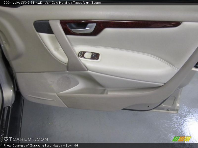 Ash Gold Metallic / Taupe/Light Taupe 2004 Volvo S60 2.5T AWD