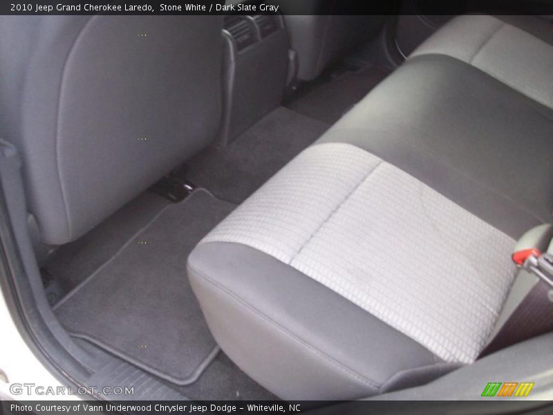 Stone White / Dark Slate Gray 2010 Jeep Grand Cherokee Laredo