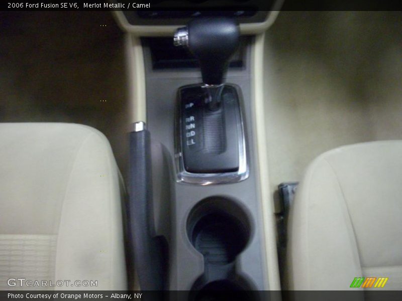 Merlot Metallic / Camel 2006 Ford Fusion SE V6