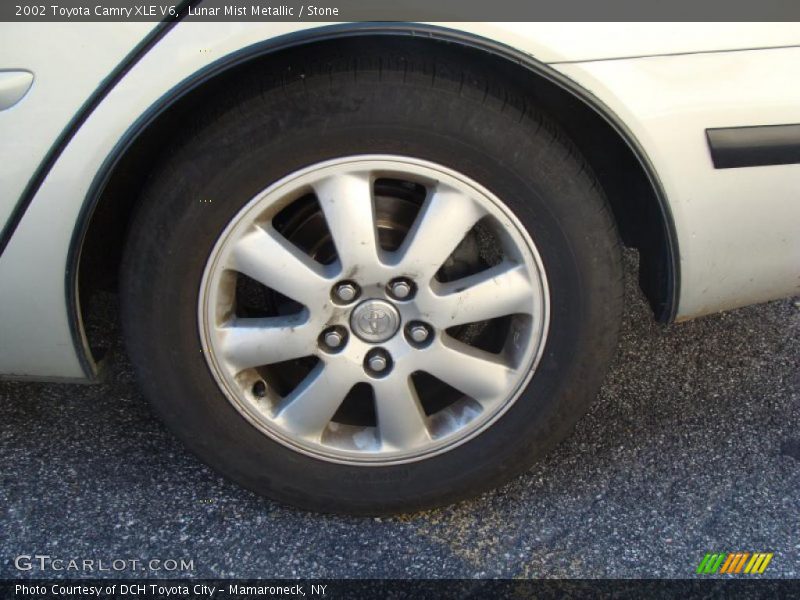 Lunar Mist Metallic / Stone 2002 Toyota Camry XLE V6