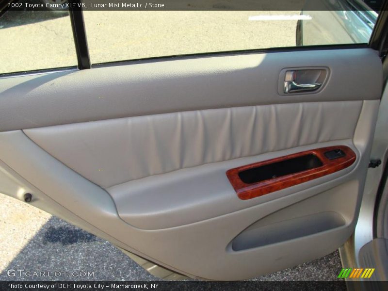 Lunar Mist Metallic / Stone 2002 Toyota Camry XLE V6