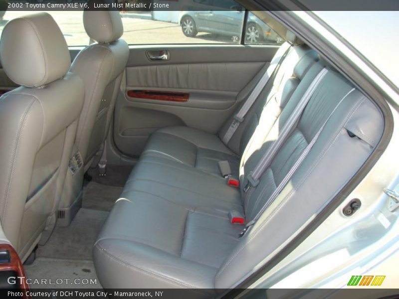 Lunar Mist Metallic / Stone 2002 Toyota Camry XLE V6