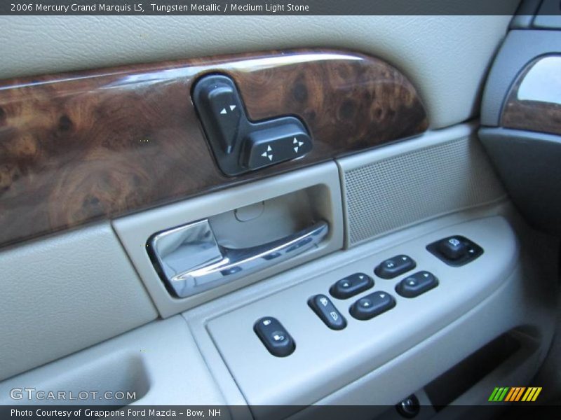 Controls of 2006 Grand Marquis LS