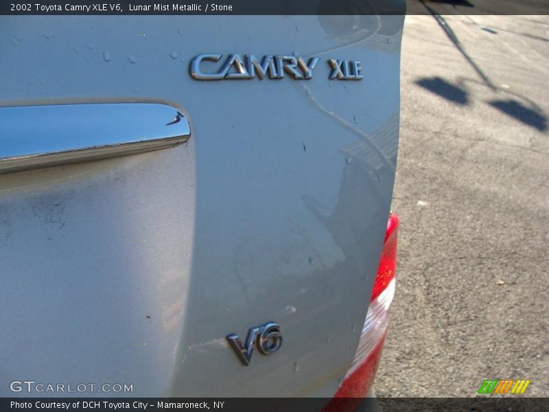  2002 Camry XLE V6 Logo