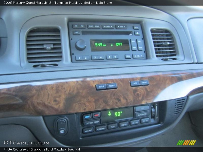 Controls of 2006 Grand Marquis LS