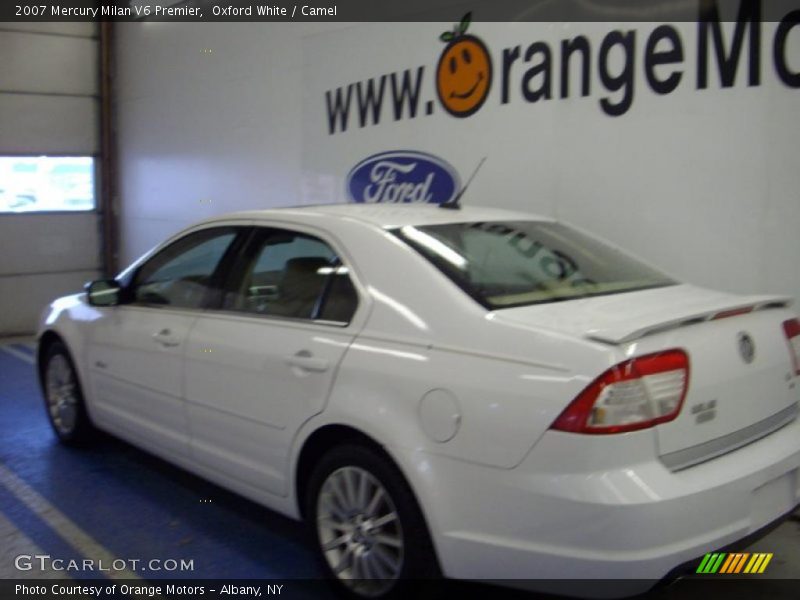 Oxford White / Camel 2007 Mercury Milan V6 Premier