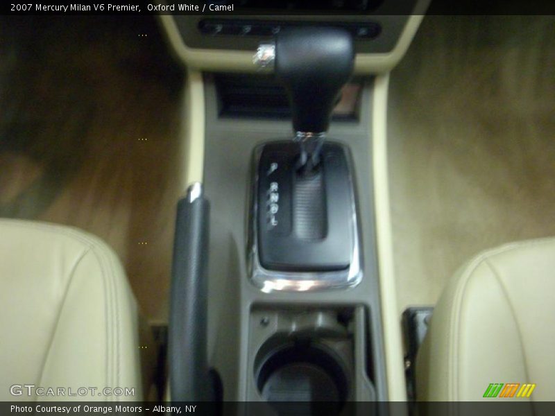 Oxford White / Camel 2007 Mercury Milan V6 Premier