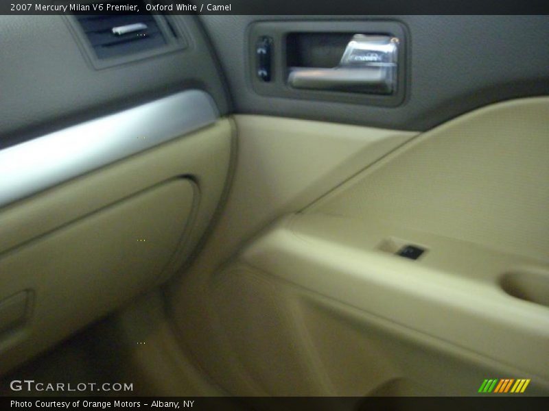 Oxford White / Camel 2007 Mercury Milan V6 Premier