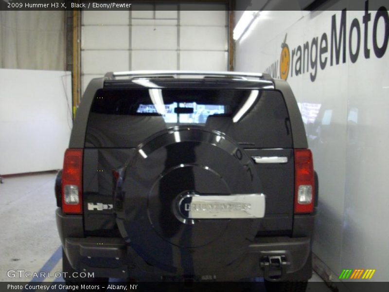 Black / Ebony/Pewter 2009 Hummer H3 X