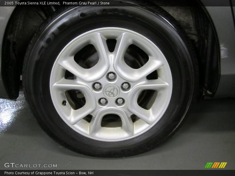 Phantom Gray Pearl / Stone 2005 Toyota Sienna XLE Limited