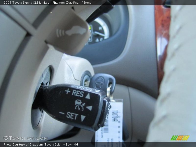 Phantom Gray Pearl / Stone 2005 Toyota Sienna XLE Limited