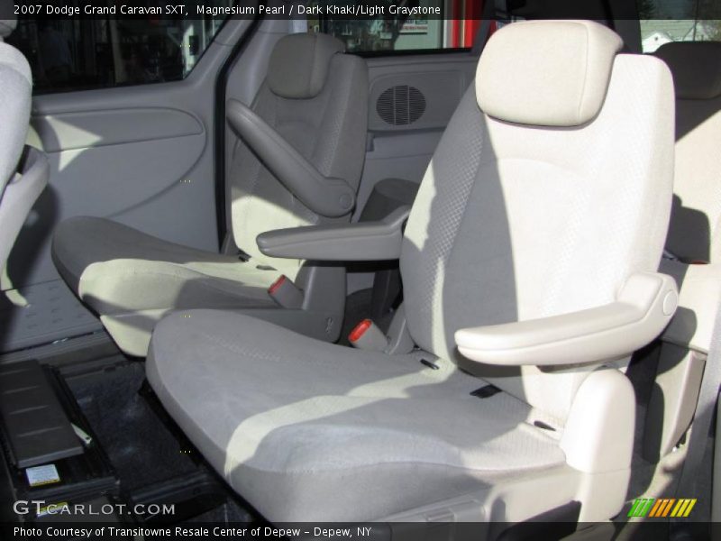 Magnesium Pearl / Dark Khaki/Light Graystone 2007 Dodge Grand Caravan SXT