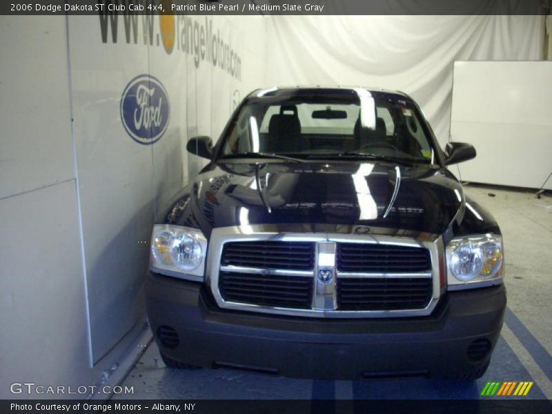 Patriot Blue Pearl / Medium Slate Gray 2006 Dodge Dakota ST Club Cab 4x4