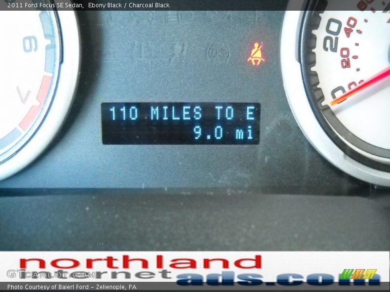Ebony Black / Charcoal Black 2011 Ford Focus SE Sedan
