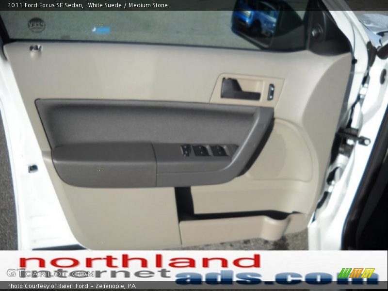 White Suede / Medium Stone 2011 Ford Focus SE Sedan