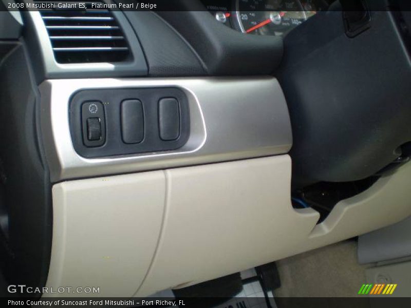 Platinum Pearl / Beige 2008 Mitsubishi Galant ES