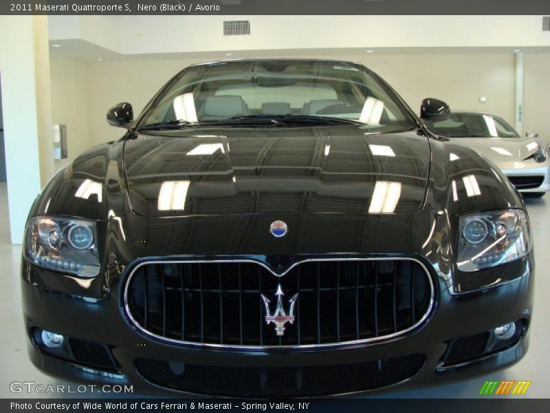 Nero (Black) / Avorio 2011 Maserati Quattroporte S