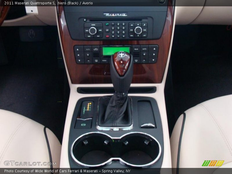  2011 Quattroporte S 6 Speed ZF Automatic Shifter