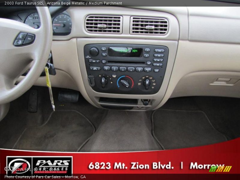 Arizona Beige Metallic / Medium Parchment 2003 Ford Taurus SES