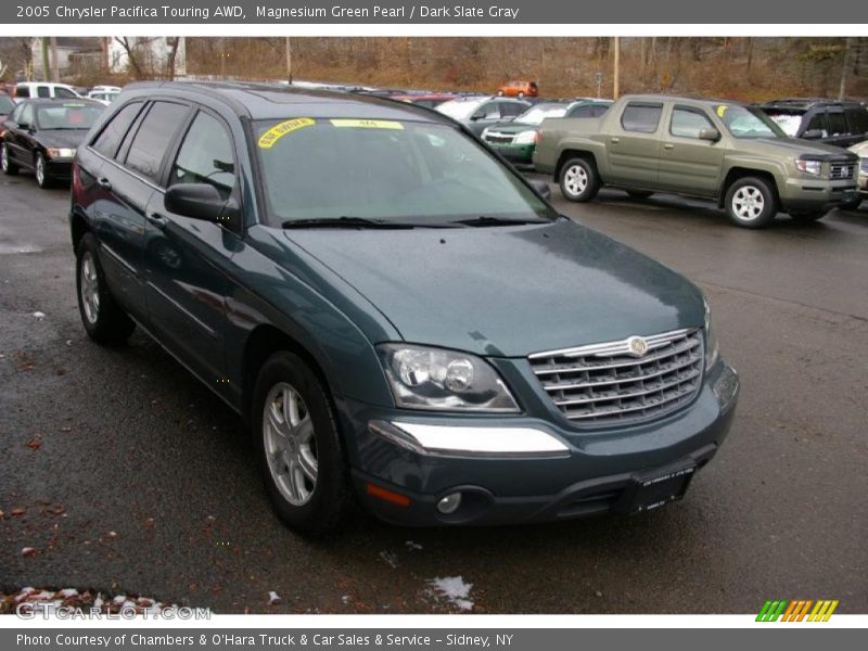 Magnesium Green Pearl / Dark Slate Gray 2005 Chrysler Pacifica Touring AWD