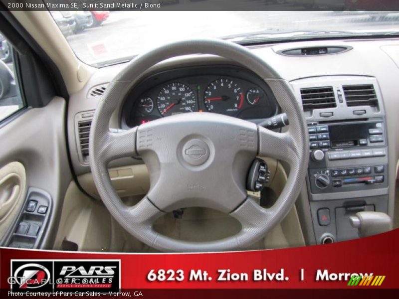 Sunlit Sand Metallic / Blond 2000 Nissan Maxima SE