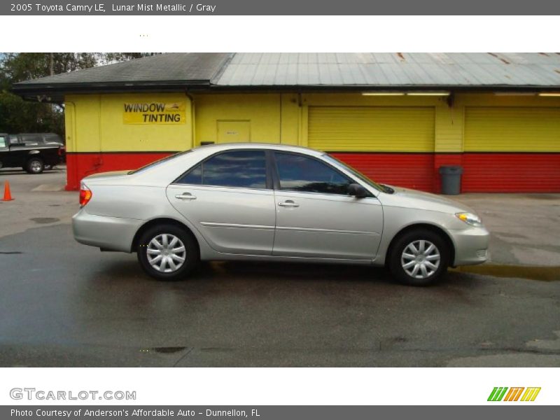 Lunar Mist Metallic / Gray 2005 Toyota Camry LE