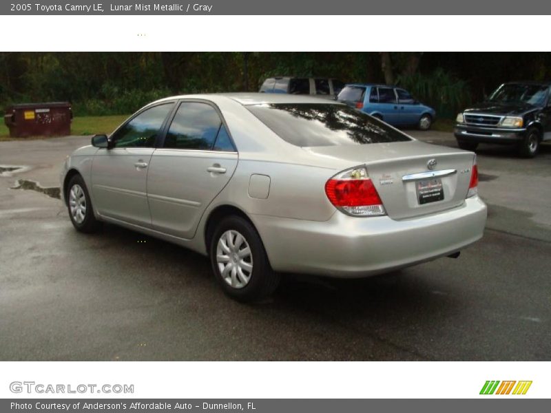 Lunar Mist Metallic / Gray 2005 Toyota Camry LE