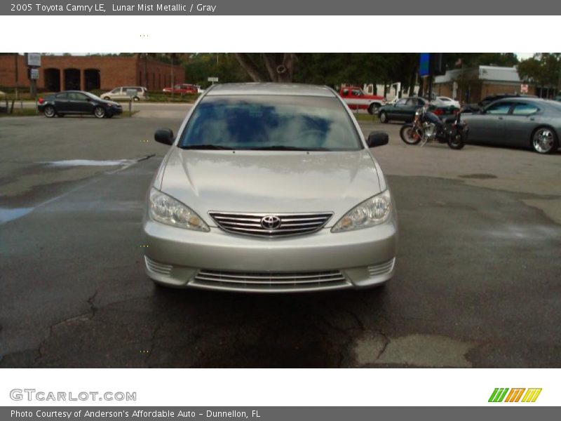 Lunar Mist Metallic / Gray 2005 Toyota Camry LE