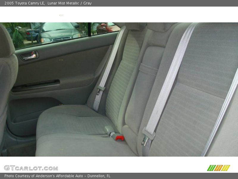 Lunar Mist Metallic / Gray 2005 Toyota Camry LE