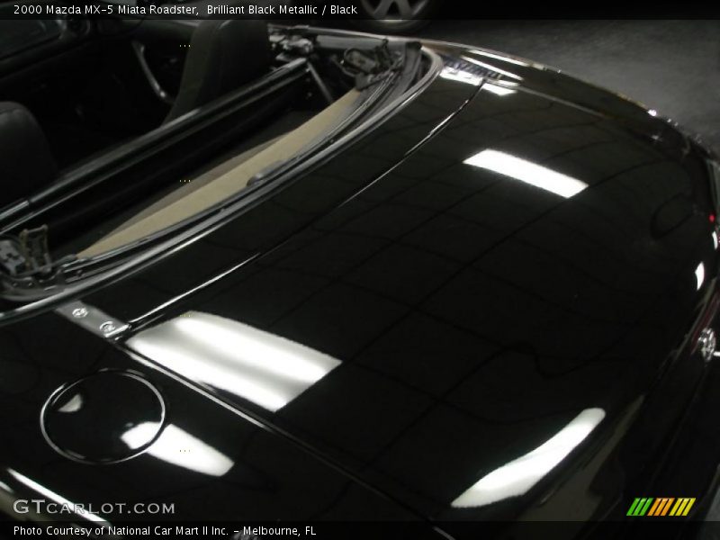 Brilliant Black Metallic / Black 2000 Mazda MX-5 Miata Roadster