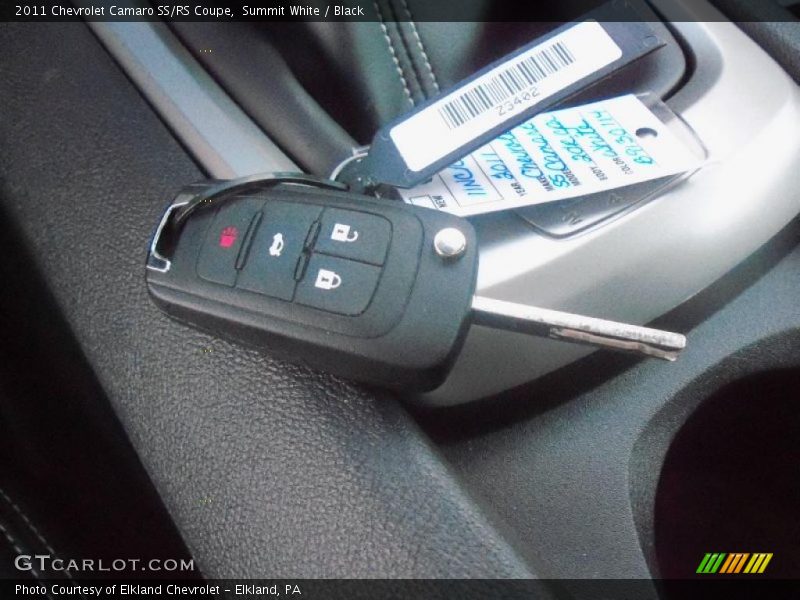 Summit White / Black 2011 Chevrolet Camaro SS/RS Coupe