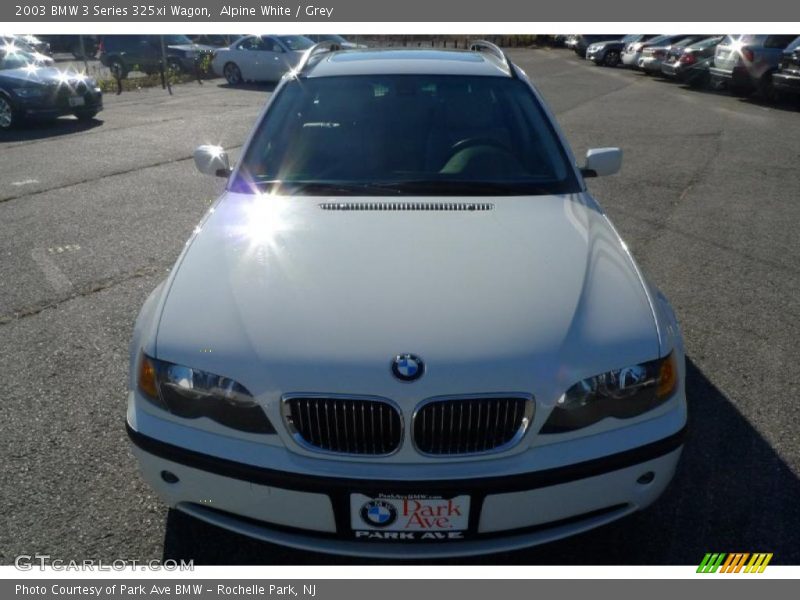 Alpine White / Grey 2003 BMW 3 Series 325xi Wagon