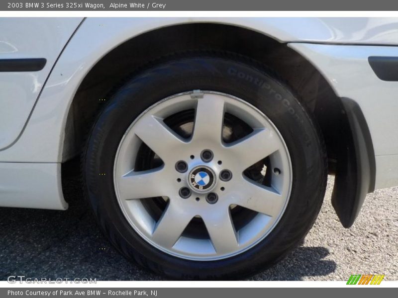 Alpine White / Grey 2003 BMW 3 Series 325xi Wagon