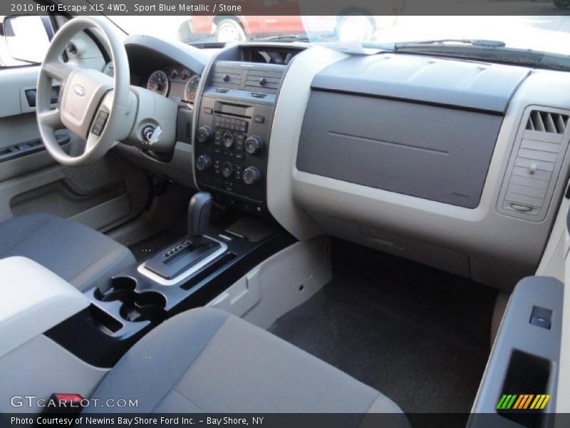  2010 Escape XLS 4WD Stone Interior