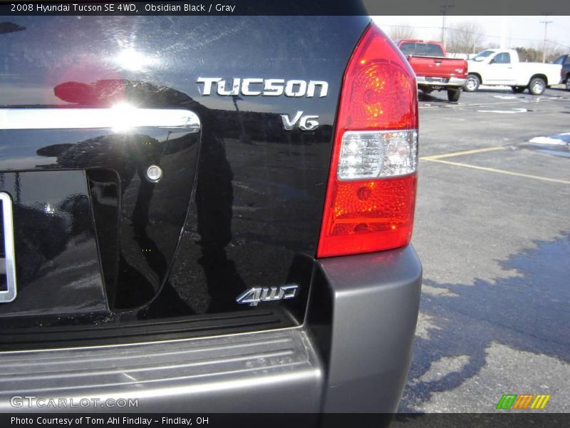 Obsidian Black / Gray 2008 Hyundai Tucson SE 4WD